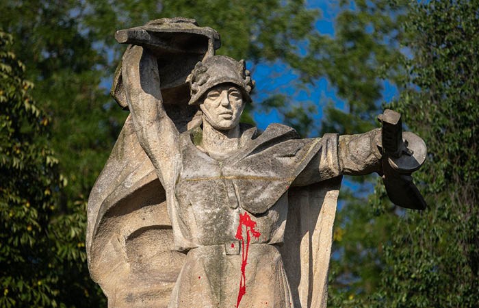 LITOMĚŘICE AKTIVNĚ – Patníky normalizace – Mgr. Alena Beránková / beseda