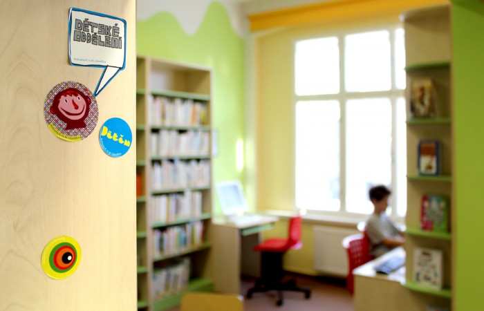 kout-s-pocitacovymi-stanicemi